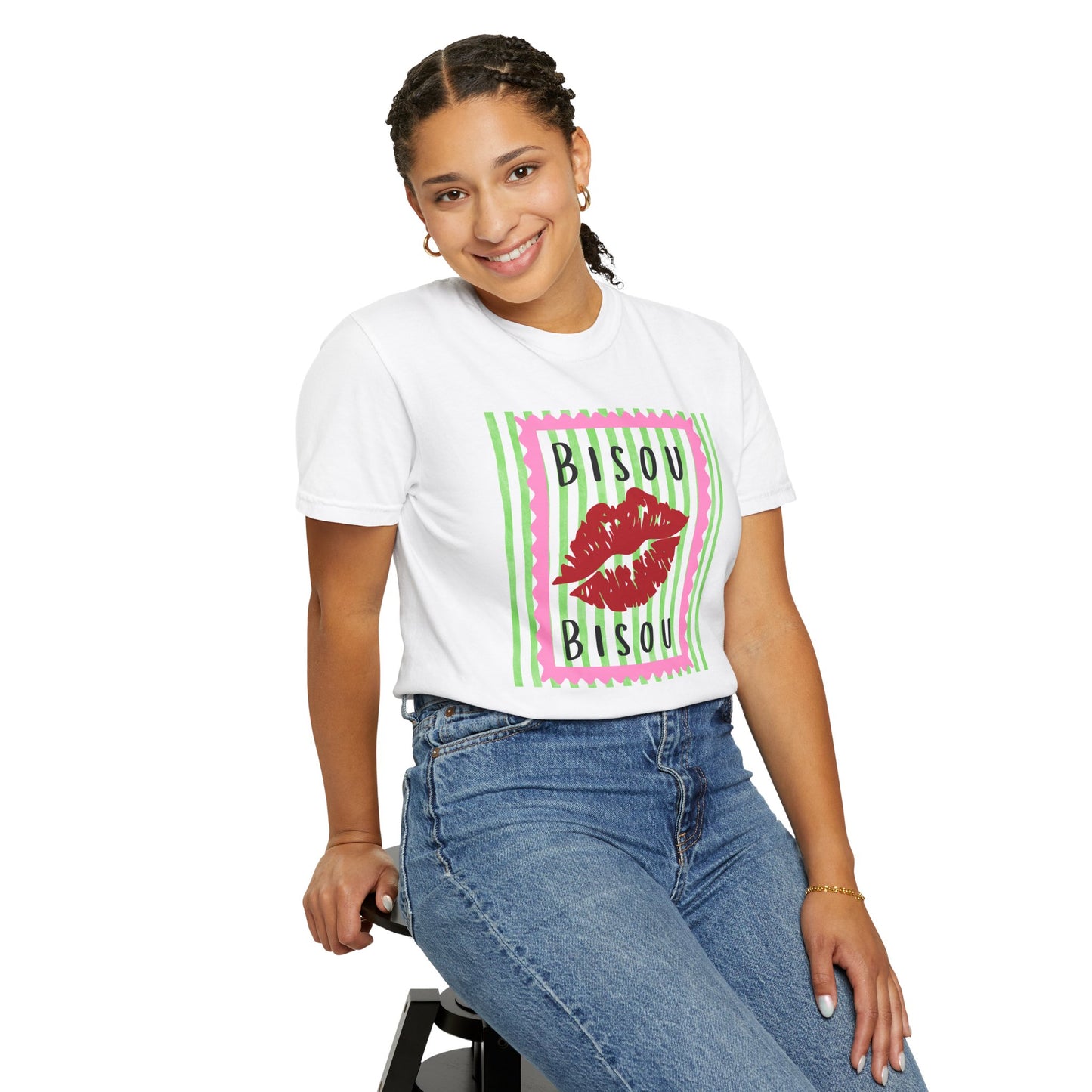 Bisou Kiss Graphic Unisex T-Shirt