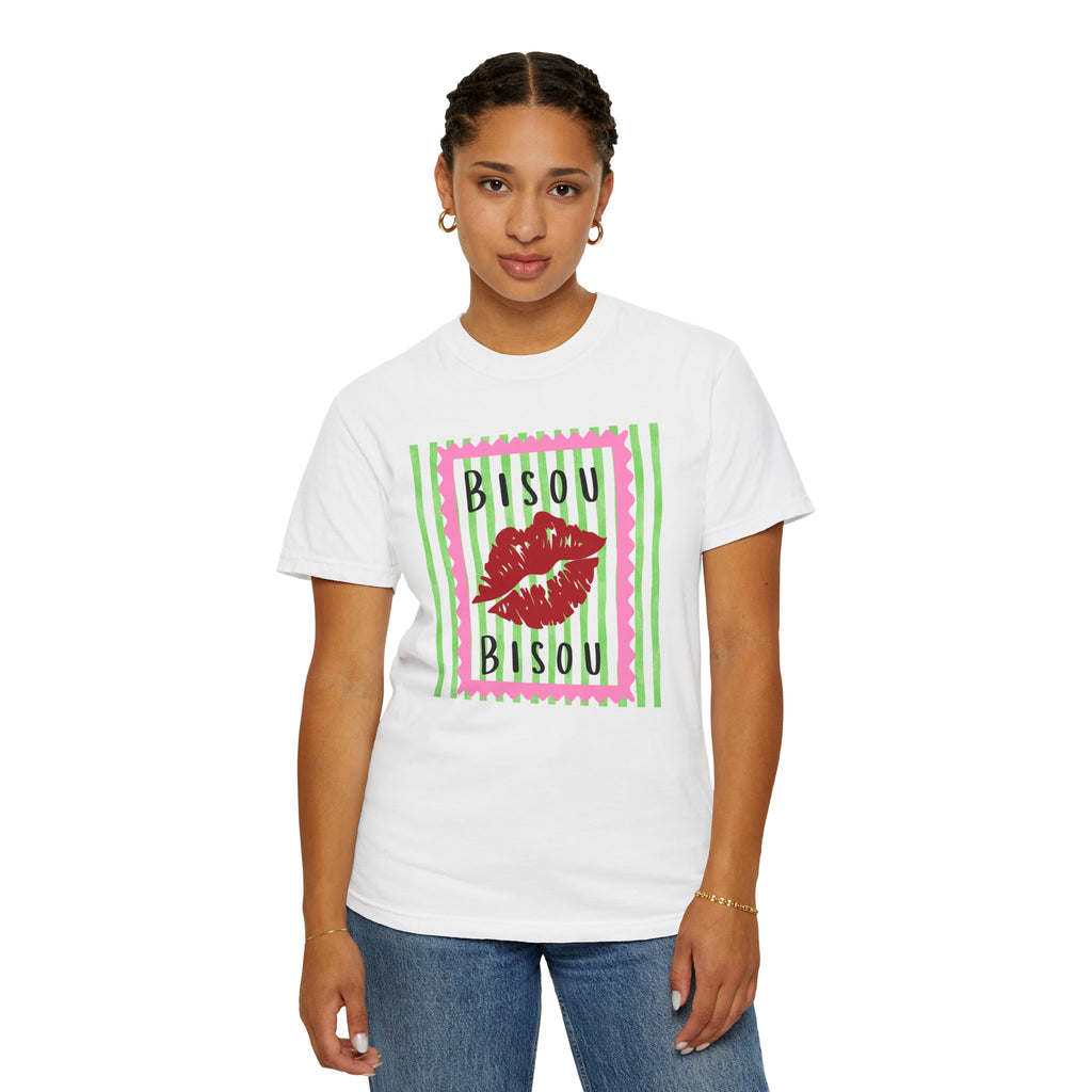 Bisou Kiss Graphic Unisex T-Shirt